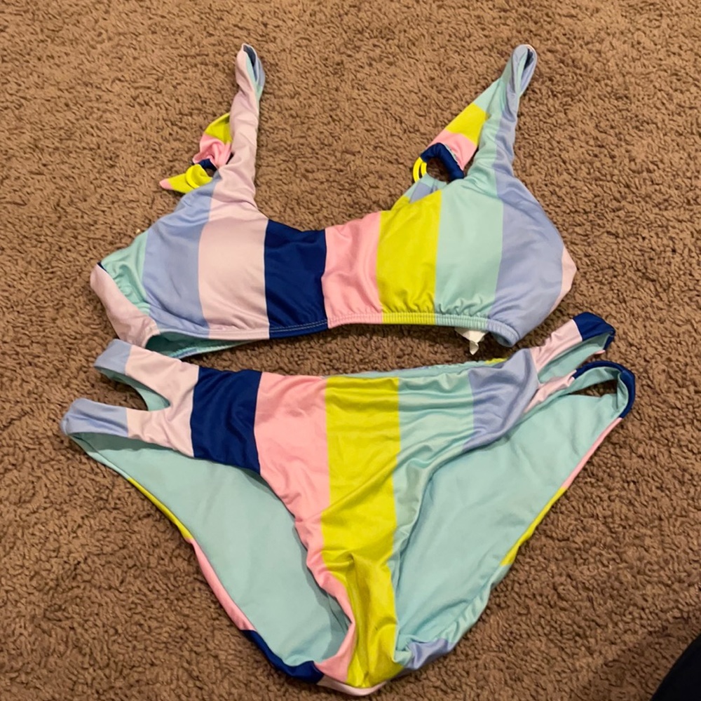 Bikini lab striped bikini
